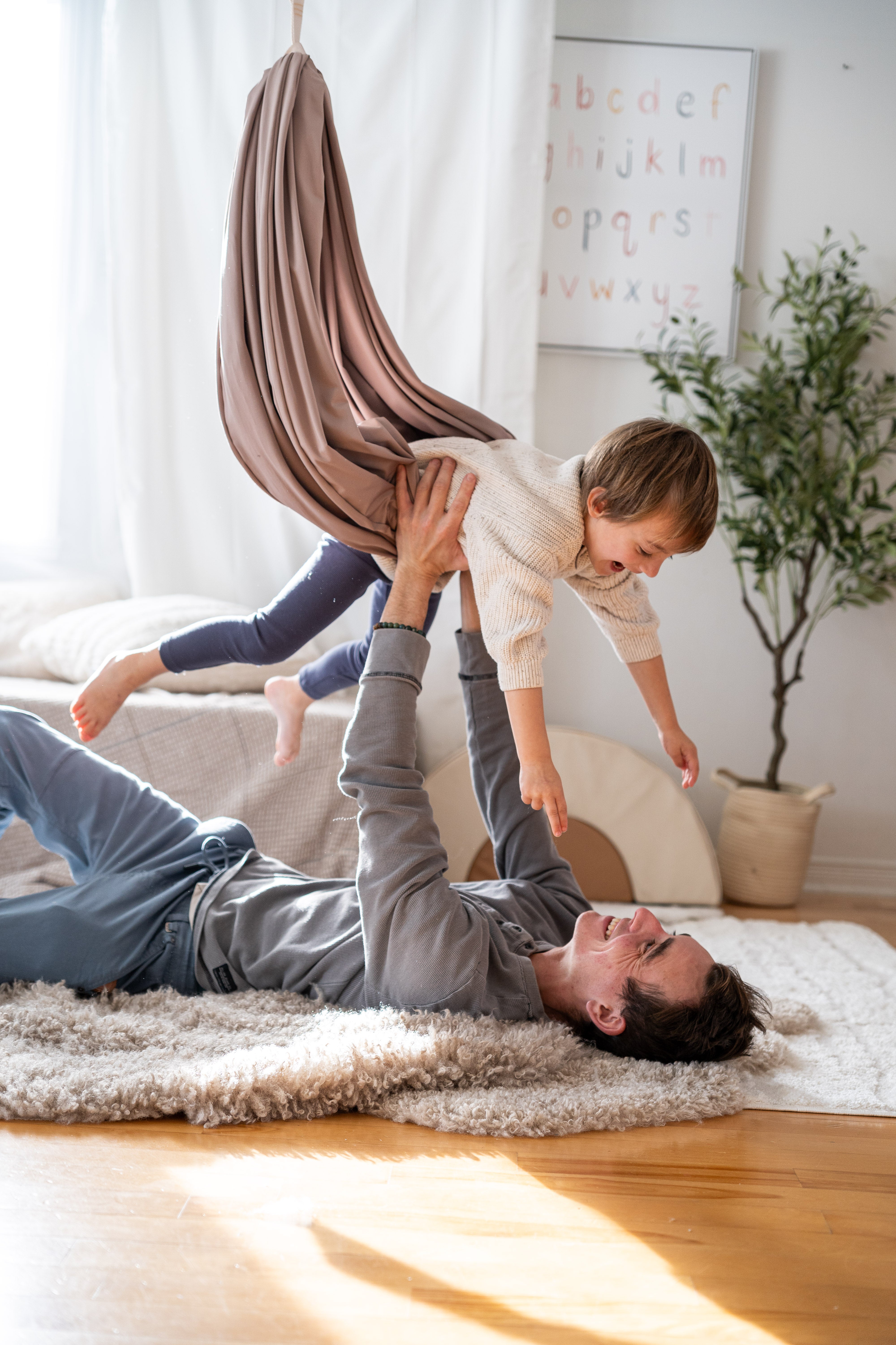 Balançoire sensorielle cocon