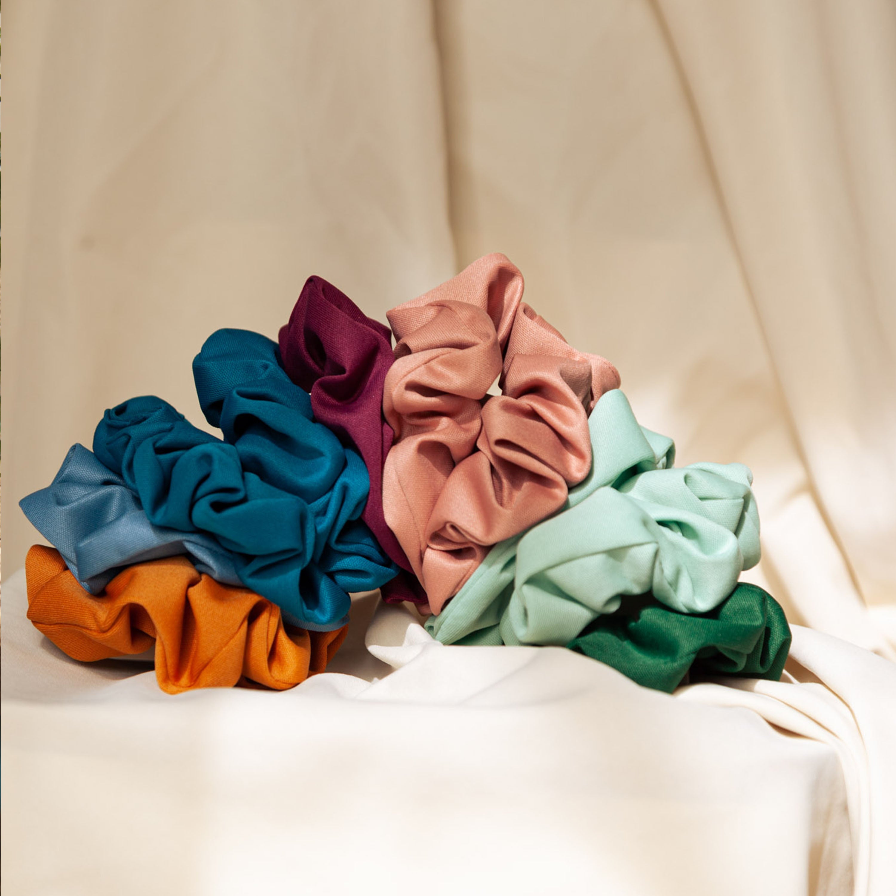 Pretzel Scrunchie