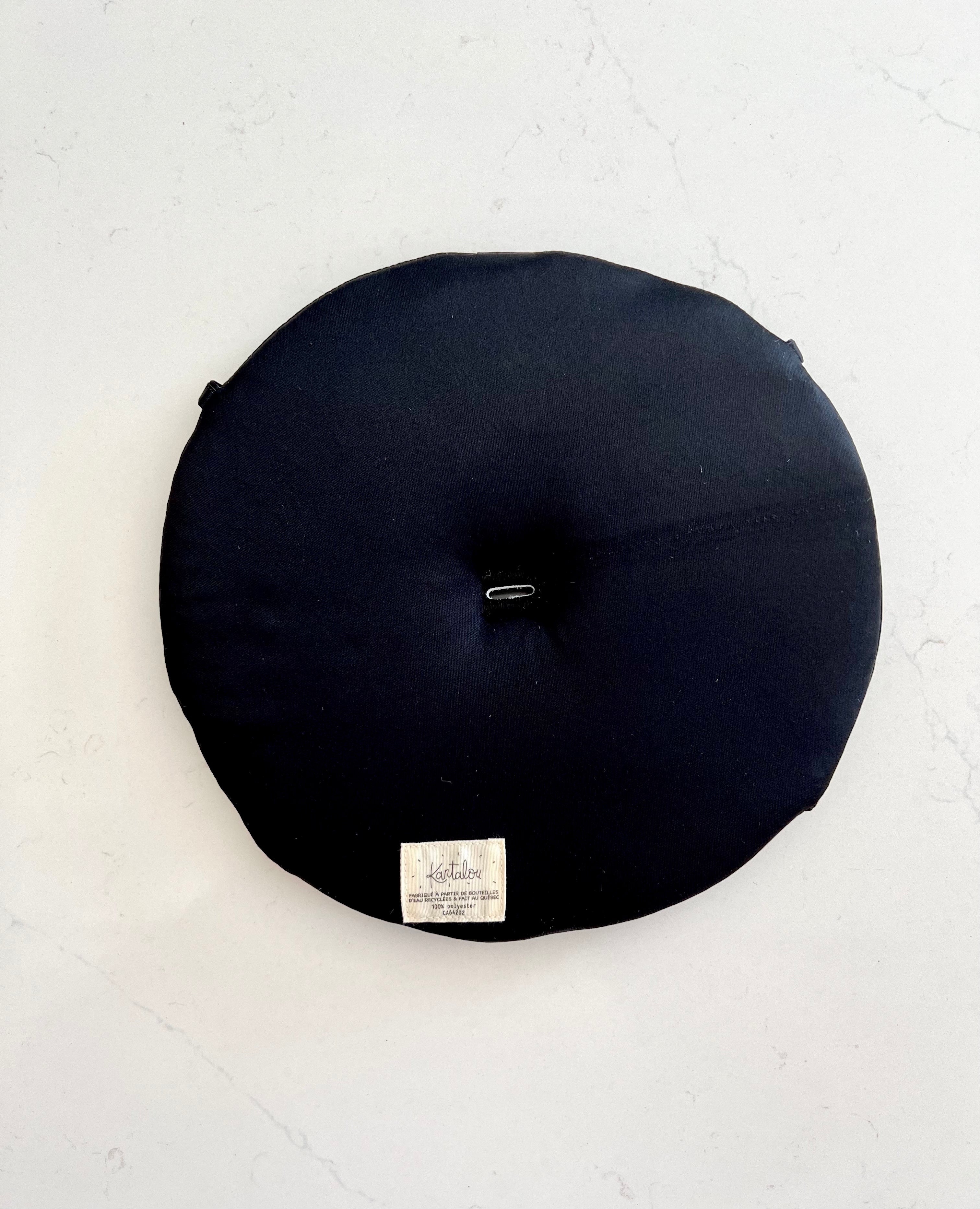 Round Cushion Pretzel Shell or Scallop Swing