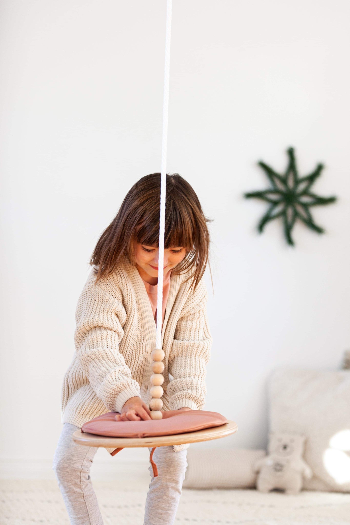 Round Cushion Melon Shell Swing 