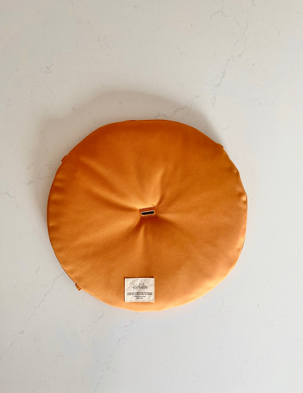 Round Cushion Pretzel Shell Swing